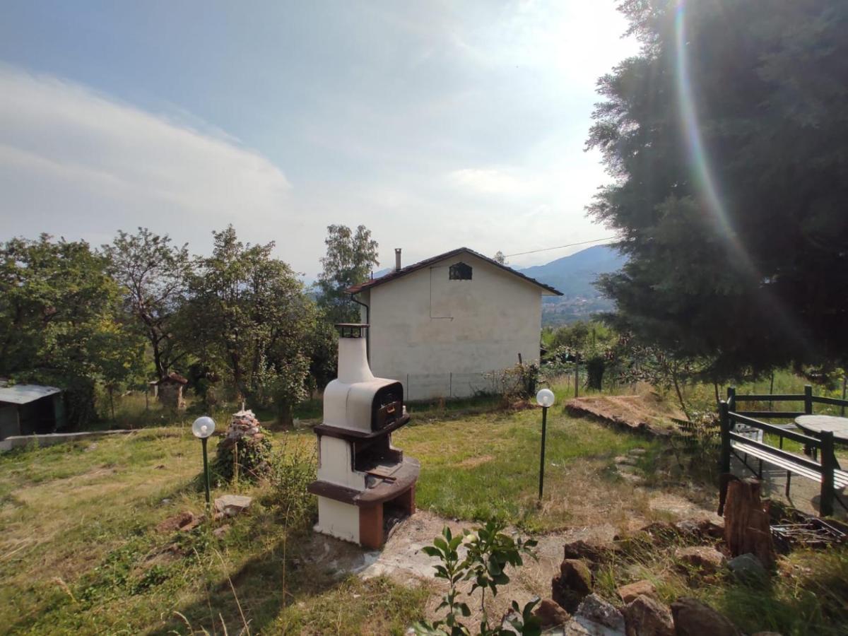 Appartamento Con Giardino Privato. Rubiana Exterior photo